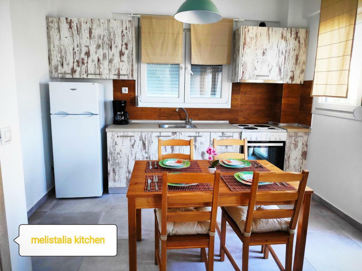 Melistalia Appartment 1 เนอา มิคานิโอนา ภายนอก รูปภาพ